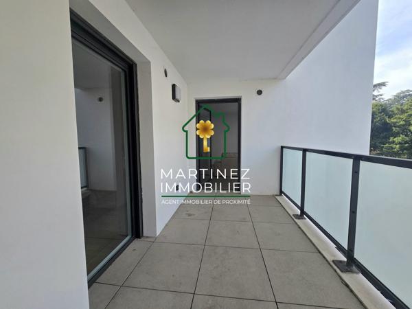 Appartement à louer, 2 pièces - Décines-Charpieu 69150