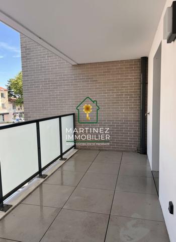 Appartement à louer, 2 pièces - Décines-Charpieu 69150