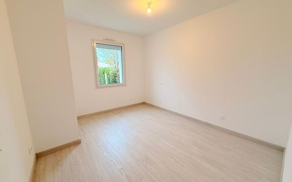 Maison à vendre    3 pièces •  Saint-Saturnin-du-Bois