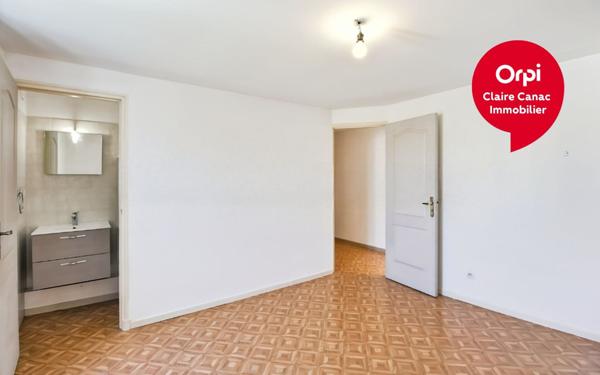 Maison à louer    4 pièces •  Lagarrigue