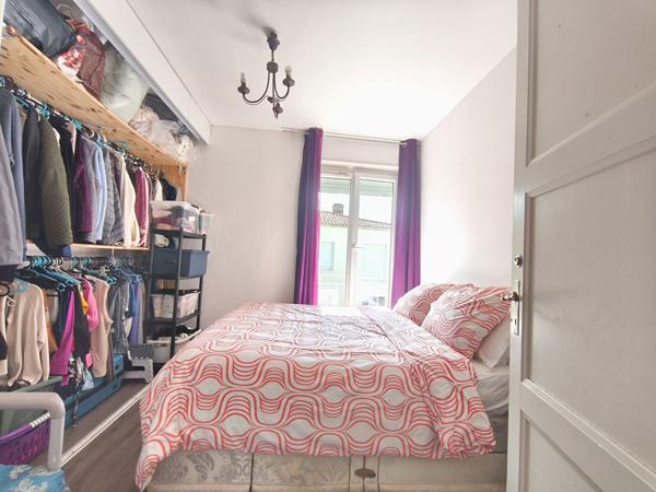 16000 ANGOULEME Maison 114 m² avec extérieur, 3 chambres, sous-sol. Fort Potentiel