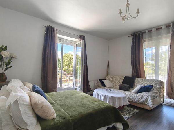 16000 ANGOULEME Maison 114 m² avec extérieur, 3 chambres, sous-sol. Fort Potentiel