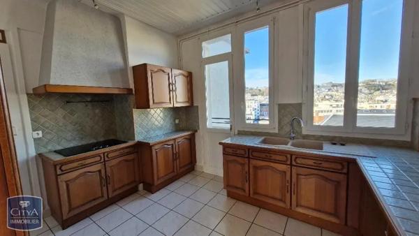 Appartement à louer 5 pièces 115.39m²