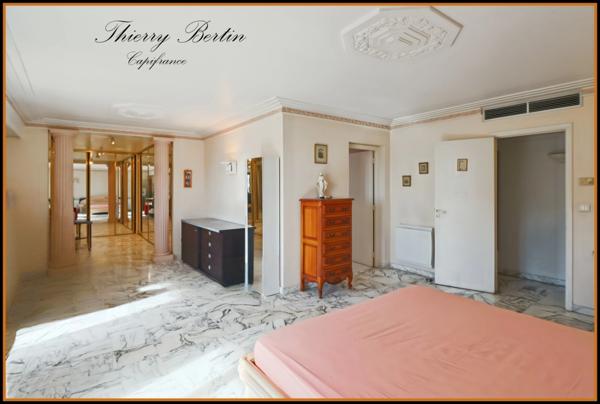Dpt Alpes Maritimes (06), à vendre CAGNES SUR MER appartement T5 de 210,7 m²