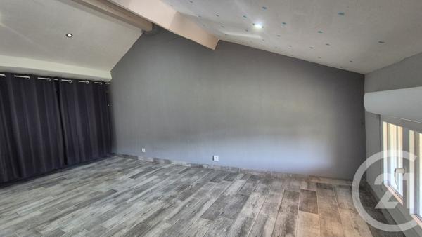 Maison à vendre  6 pièces - 211 m2 VERNOUX - 01