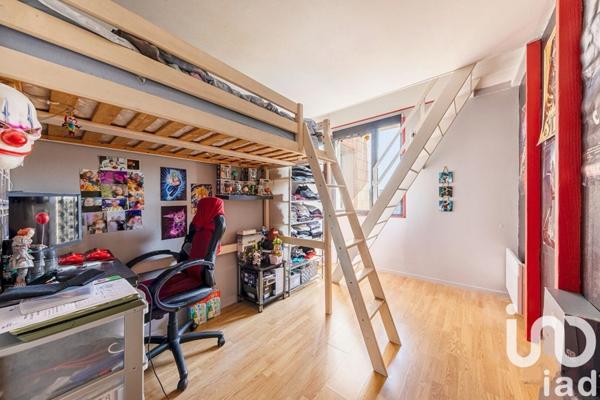 Duplex 4 pièces de 90 m² à Sarcelles (95200)