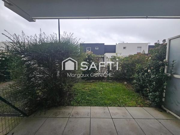 Spacieux studio avec petit jardin et terrasse