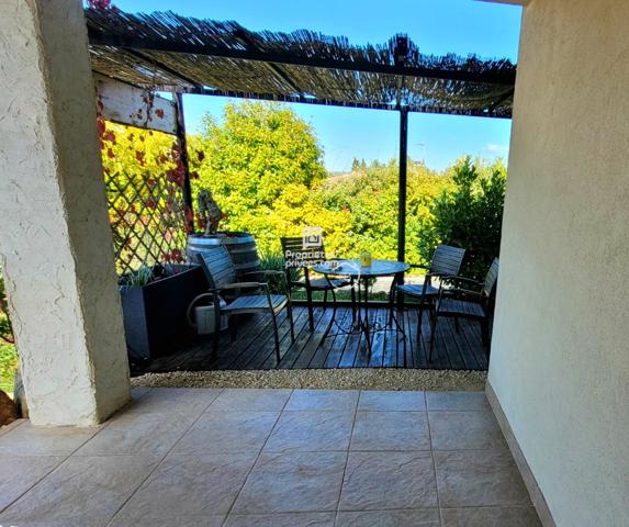 Maison Ruoms 5 pièce(s) 151 m2 avec Gite et garage