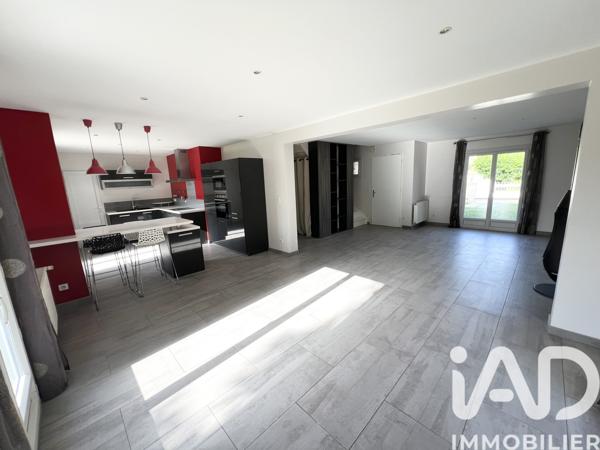 Maison à vendre 6 pièces 130 m² Nogent-le-Phaye