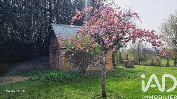 Maison à vendre 8 pièces 300 m² Saint-Sauves-d'Auvergne