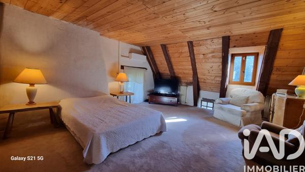 Maison à vendre 8 pièces 300 m² Saint-Sauves-d'Auvergne