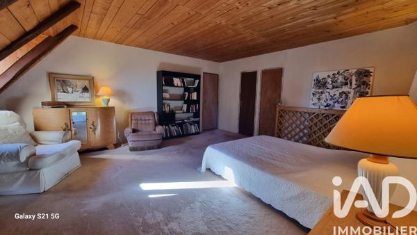 Maison à vendre 8 pièces 300 m² Saint-Sauves-d'Auvergne
