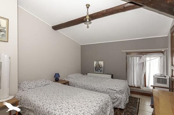 Maison à vendre 260 000 € Montblanc 6 p 155 m² DPE C