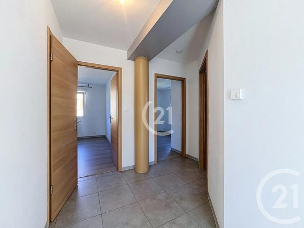 Appartement T4 à vendre  4 pièces - 72,08 m 2   VALDOIE  - 90