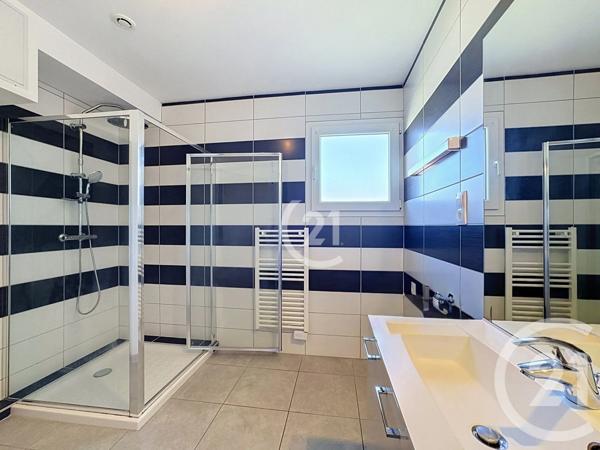 Appartement T4 à vendre  4 pièces - 72,08 m 2   VALDOIE  - 90