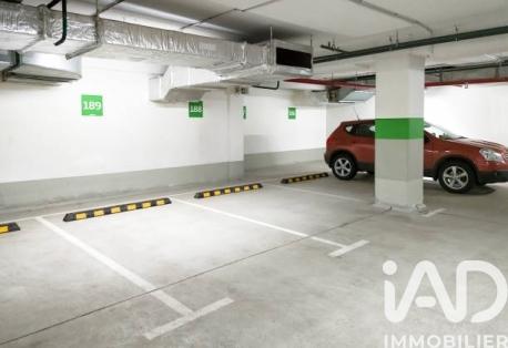 Parking à vendre 12 m² Paris 10