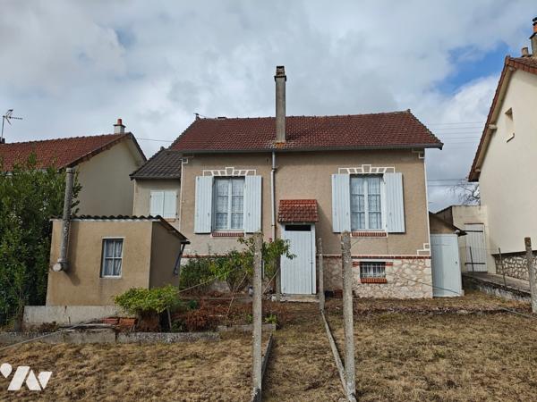 MAISON D'HABITATION proche gare