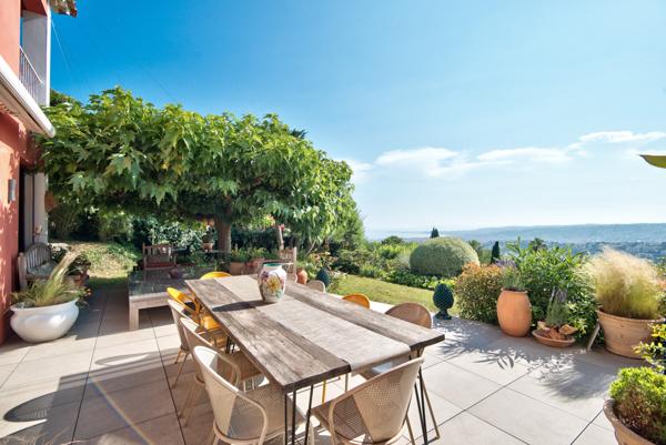 Maison à vendre  6 pièces - 204,83 m2 NICE - 06