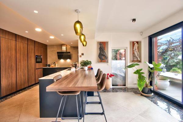 Maison à vendre  6 pièces - 204,83 m2 NICE - 06