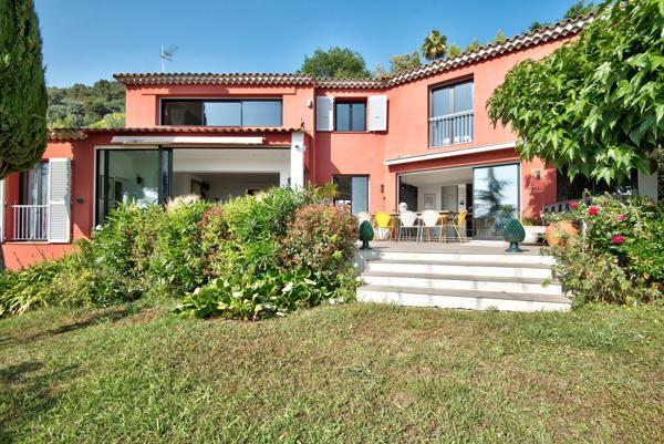 Maison à vendre  6 pièces - 204,83 m2 NICE - 06