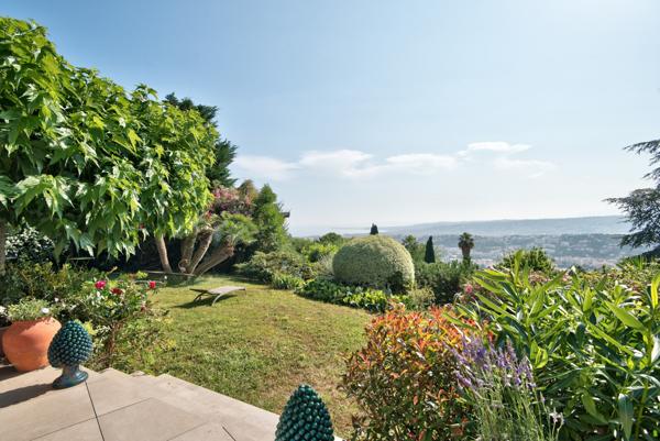 Maison à vendre  6 pièces - 204,83 m2 NICE - 06