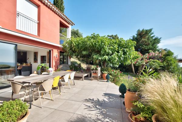 Maison à vendre  6 pièces - 204,83 m2 NICE - 06