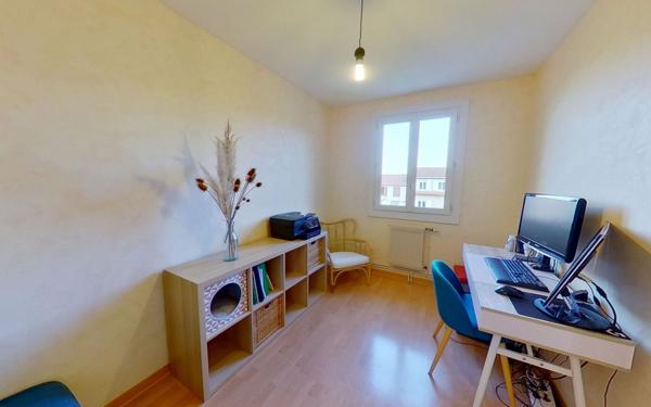 Maison à louer    4 pièces • 89,46 m2 Saint-Genis-Laval