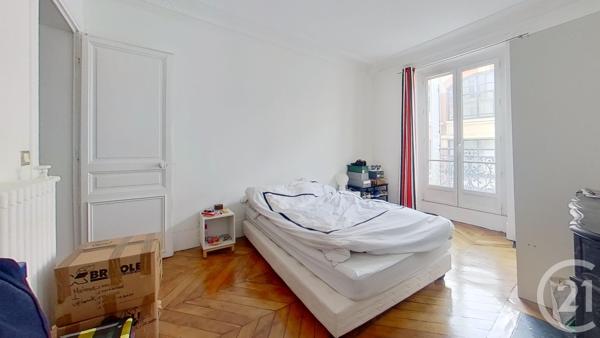 Appartement F5 à vendre  5 pièces - 107 m 2   PARIS  - 75009