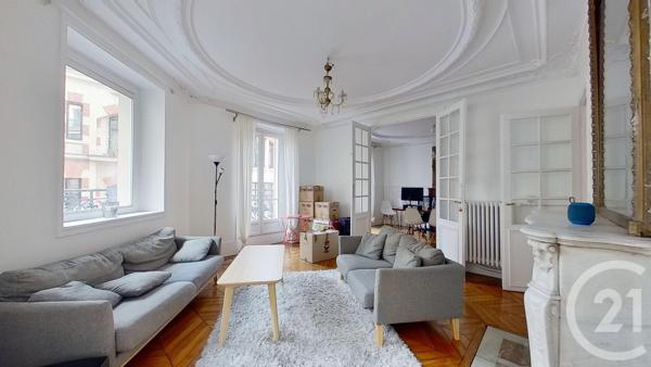 Appartement F5 à vendre  5 pièces - 107 m 2   PARIS  - 75009