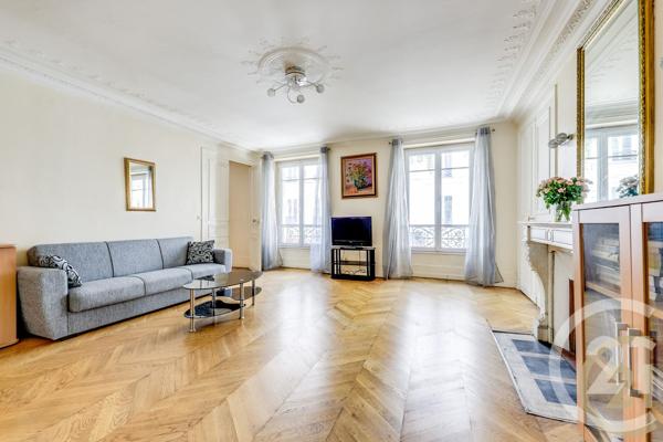 Appartement F5 à vendre  5 pièces - 107 m 2   PARIS  - 75009