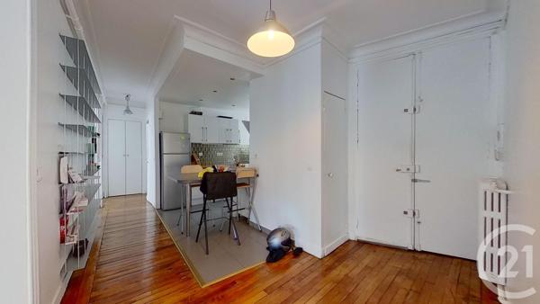 Appartement F5 à vendre  5 pièces - 107 m 2   PARIS  - 75009