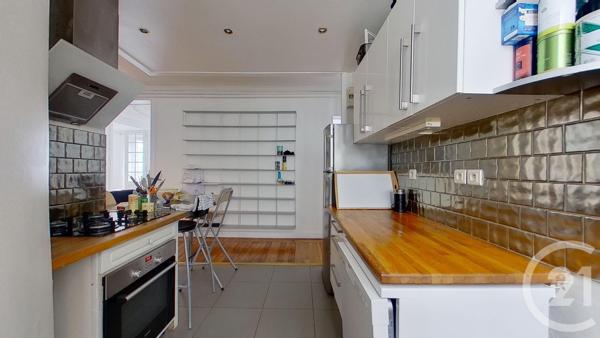 Appartement F5 à vendre  5 pièces - 107 m 2   PARIS  - 75009
