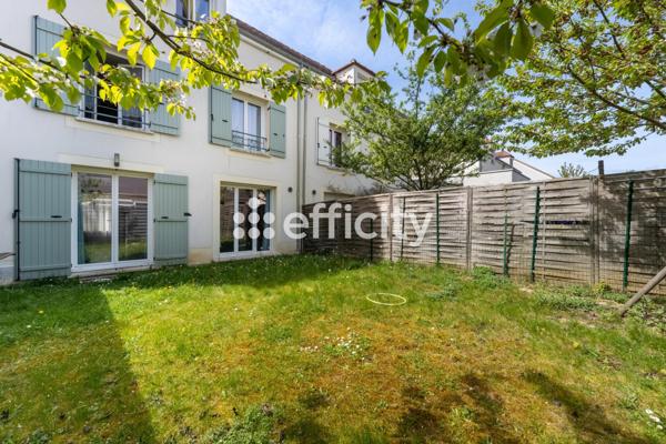 Maison
         5 pièces
        - 110 m² 308 000 € *