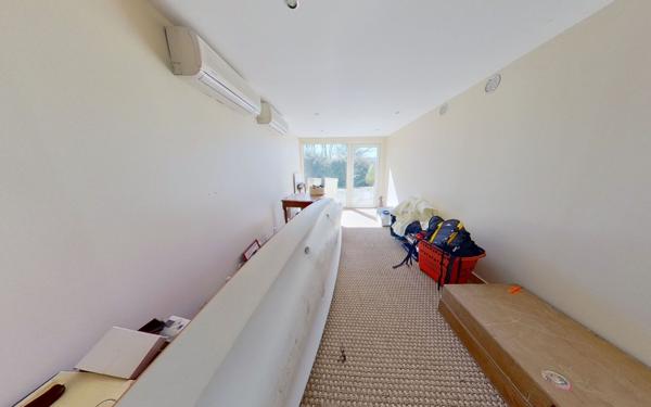 Maison à vendre    6 pièces • 227 m2 La Tour-de-Salvagny