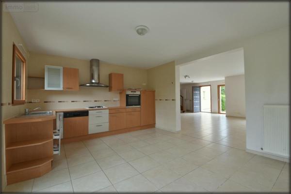 Maison à vendre à Le Rheu en Ille-et-Vilaine (35650), ref : 060-V191