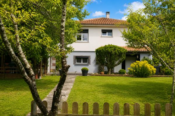Maison 3 chambres avec véranda, jardin arboré et garage à Saint-Michel Détails des diagnostics énergétiques