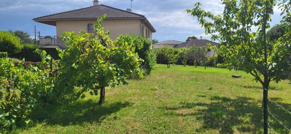 Maison 5 pèces avec 3 garages