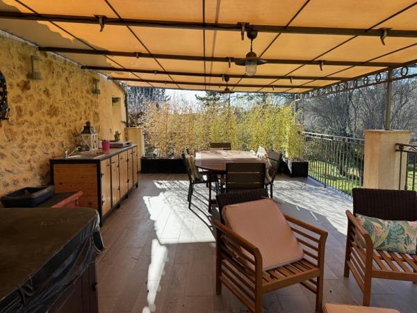 Vente / Ensemble de 2 maisons