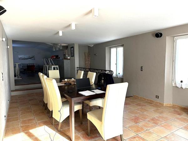 Vente / Ensemble de 2 maisons