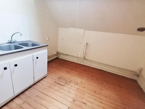 IMMEUBLE pouvant être divisé ou MAISON FAMILIALE