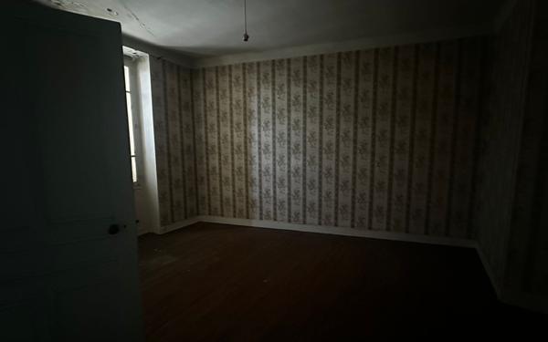 Maison à vendre    2 pièces •  Tarbes