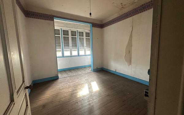 Maison à vendre    2 pièces •  Tarbes