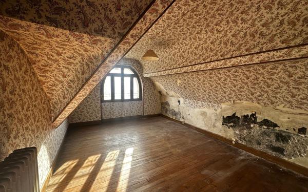 Maison à vendre    2 pièces •  Tarbes