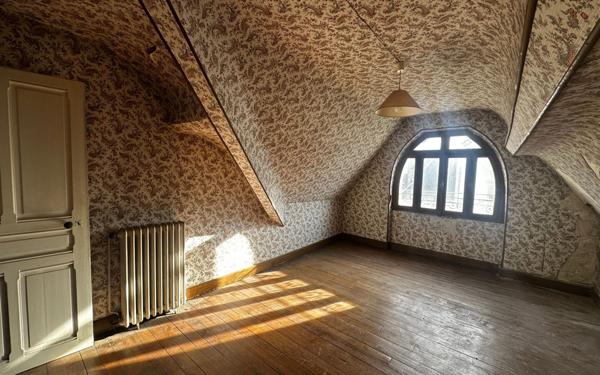 Maison à vendre    2 pièces •  Tarbes