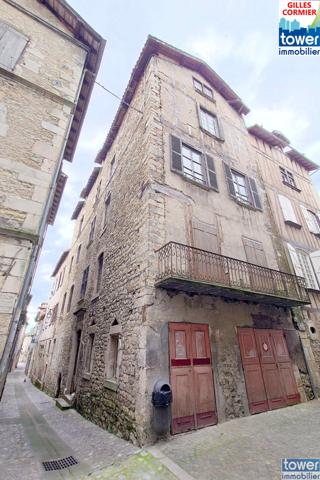 Maison Bourgeoise du 15 ème et 16 ème Siècle 420 M2