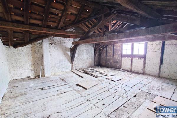 Maison Bourgeoise du 15 ème et 16 ème Siècle 420 M2