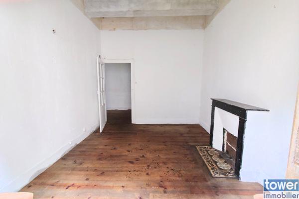 Maison Bourgeoise du 15 ème et 16 ème Siècle 420 M2