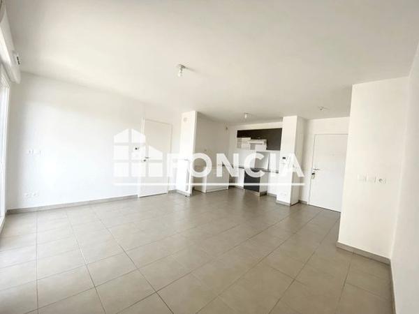 Location Appartement 2 pièces 47 m² - 34 RUE MME DE STAEL Saint Julien En Genevois 74160