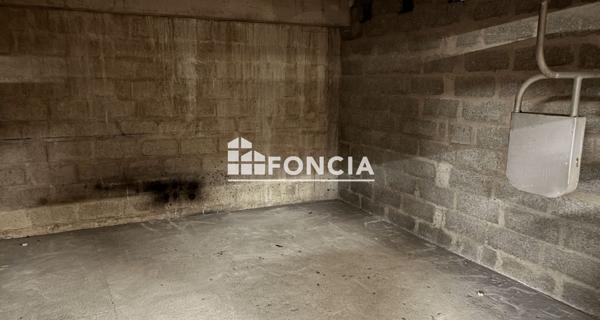 À vendre Parking 22.5 m² - Bourgoin-jallieu 38300