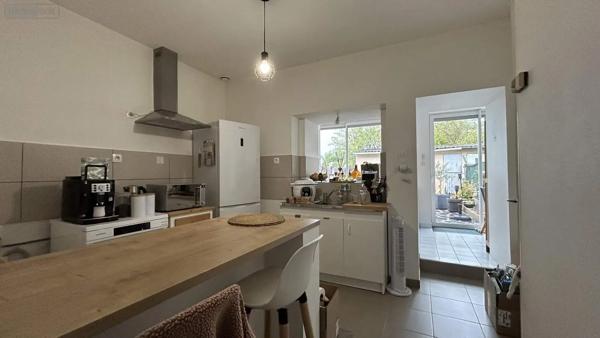 Achat - Maison Château-Gontier-sur-Mayenne 53200 4 pièces 70 m 2 114 m 2
